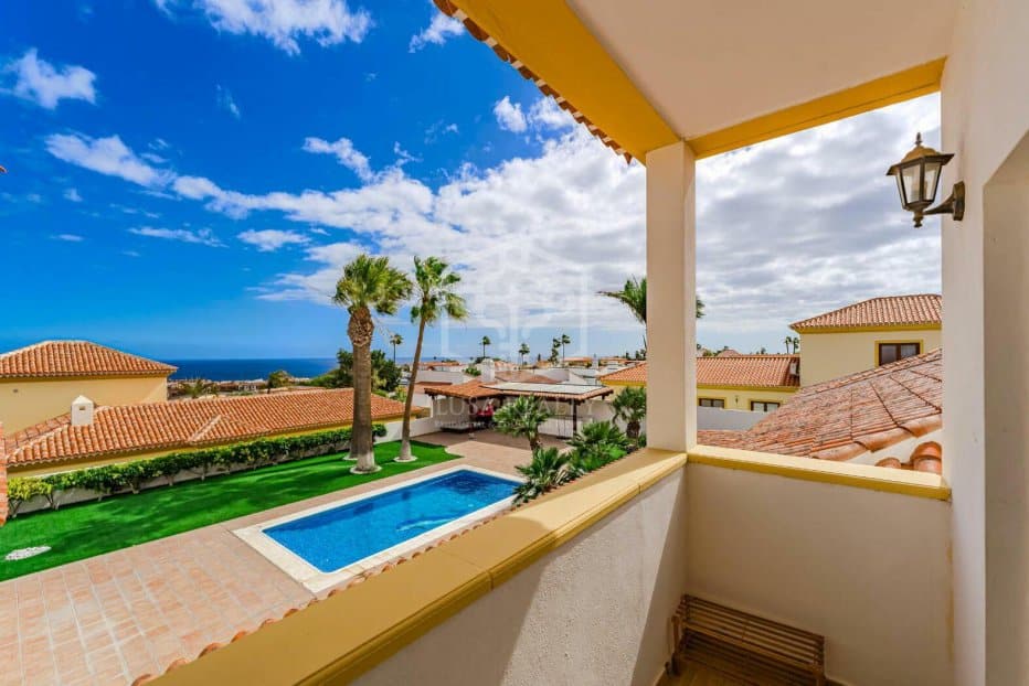Villa à San Miguel de Abona, Tenerife, Espagne 4 chambres, 306 m2 No. 111049
