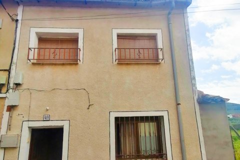Villa in Spanien 5 Schlafzimmer, 213 m2 Nr. 185896
