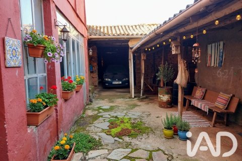 Villa en Luyego, León, España 5 dormitorios, 482 m2 No. 195796
