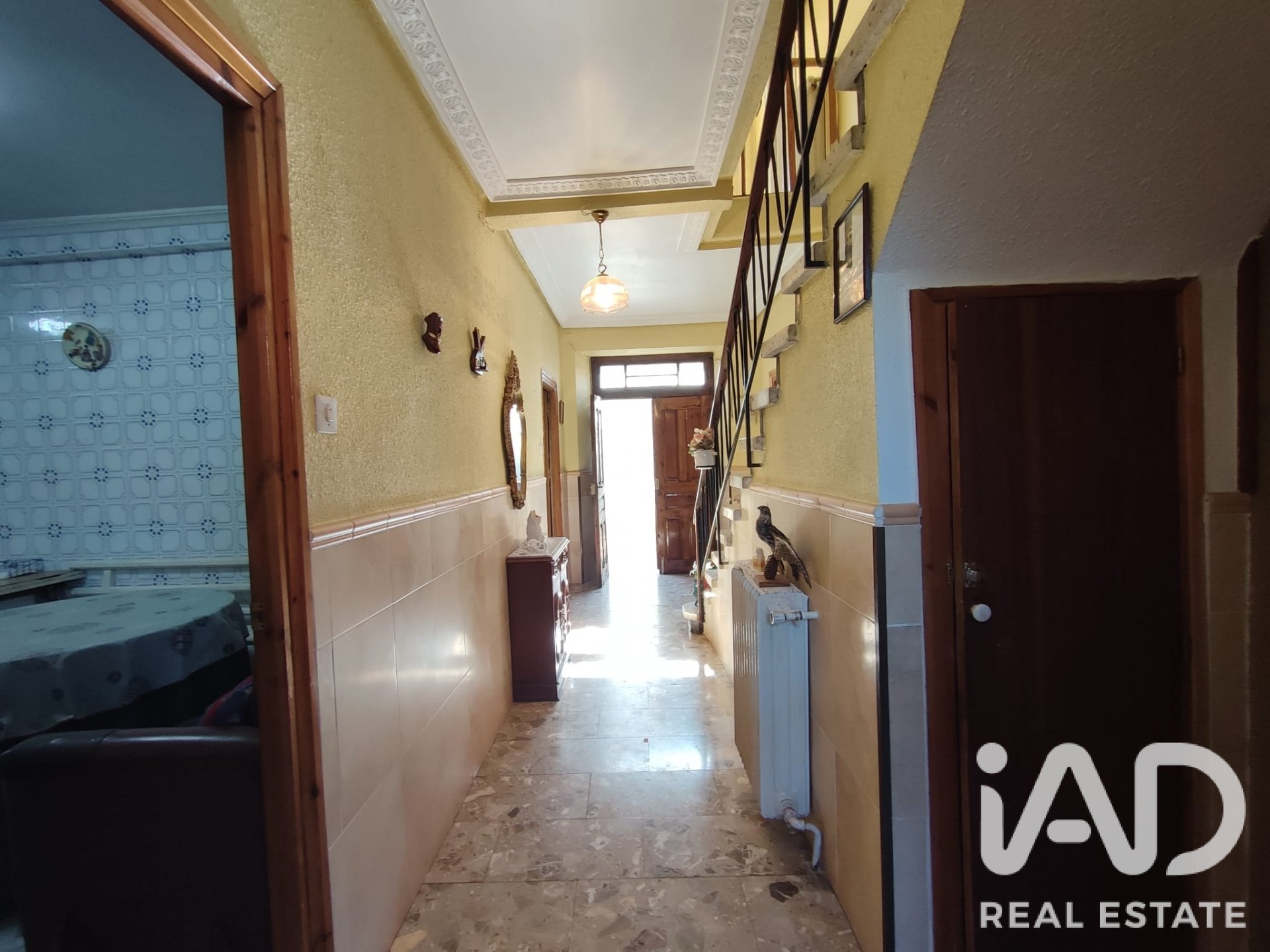 Villa en Luyego, León, España 5 dormitorios, 482 m2 No. 195796