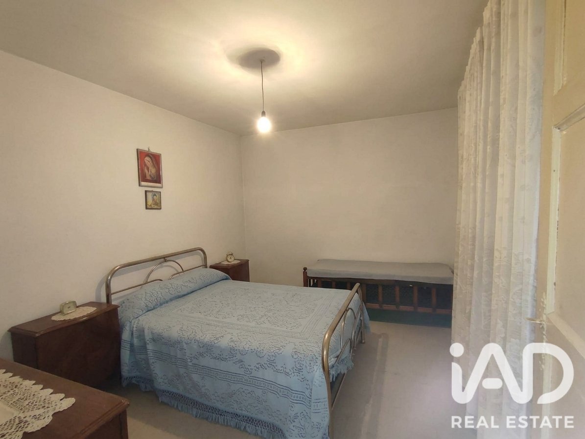 Villa en Luyego, León, España 5 dormitorios, 482 m2 No. 195796