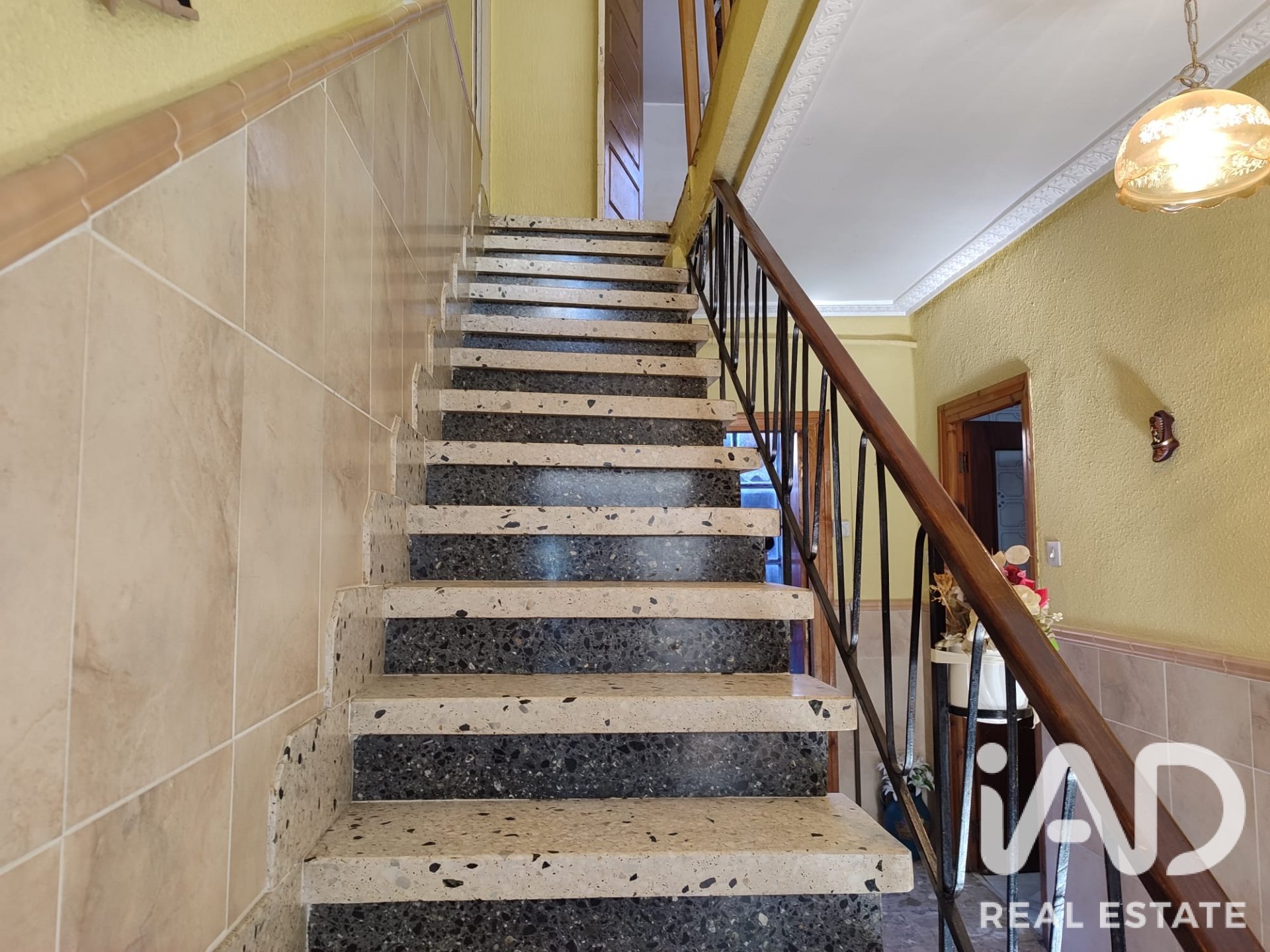 Villa en Luyego, León, España 5 dormitorios, 482 m2 No. 195796