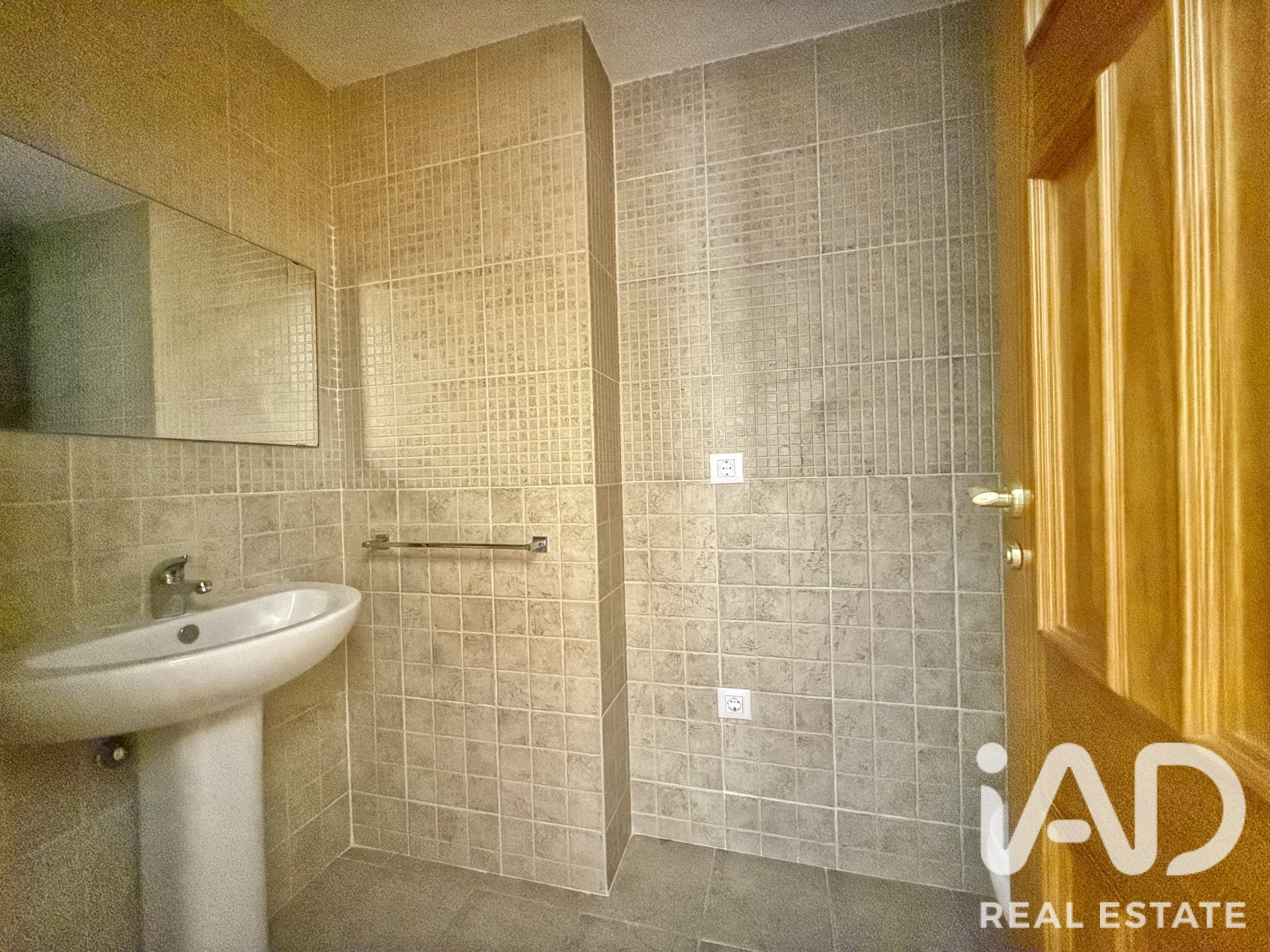 Duplex a Teruel, Spagna 3 camere da letto, 104 mq. N° 195794