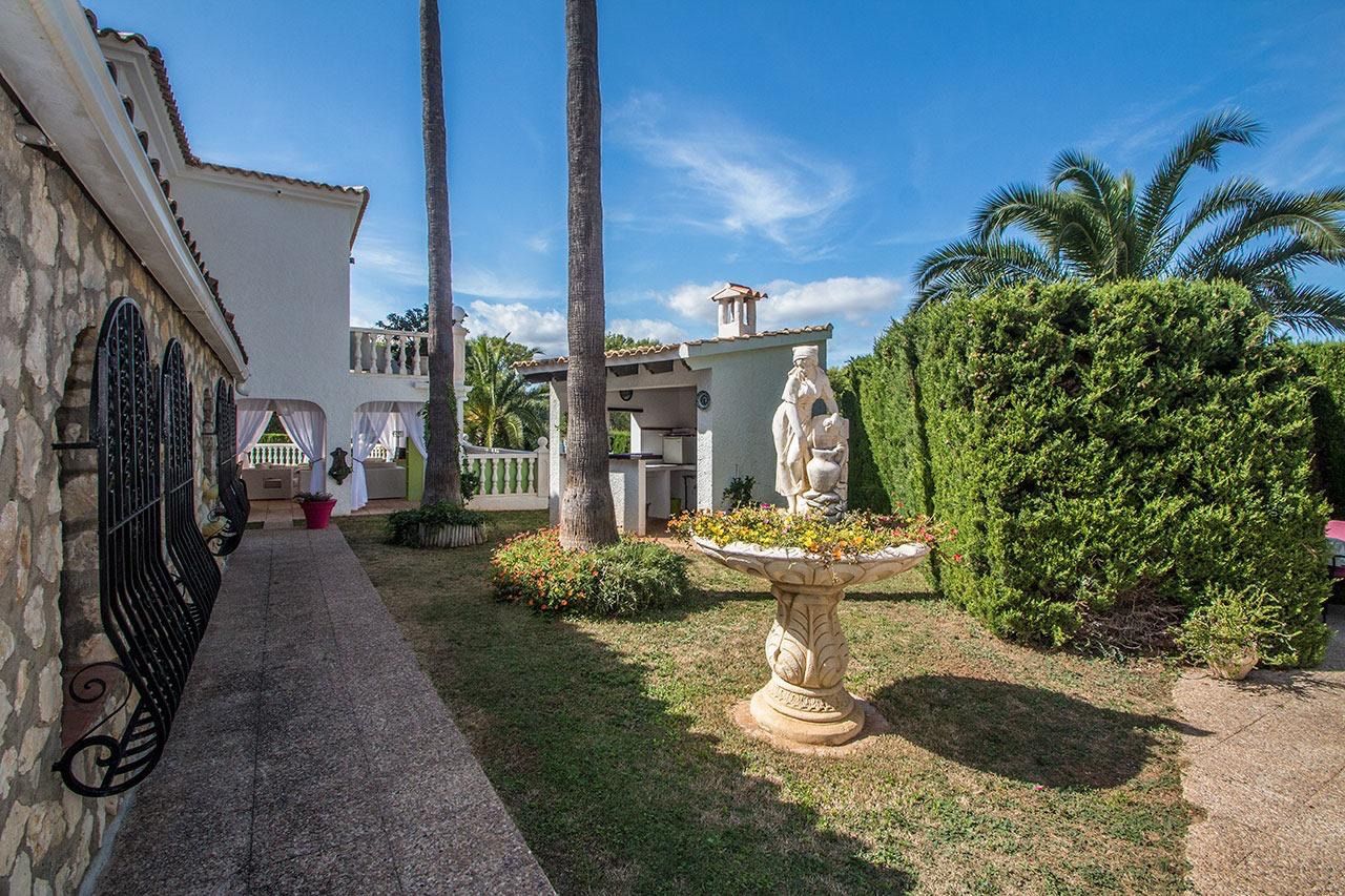 Casa a L'Albir, Alicante, Spagna 4 camere da letto, 400 mq. N° 99697