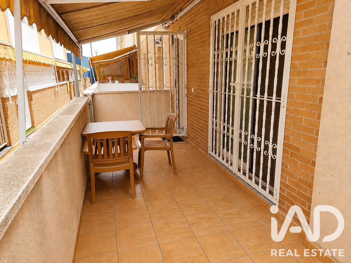 Townhouse in Santa Pola, Alicante, Spain 3 bedrooms, 228 sq.m. No. 194413