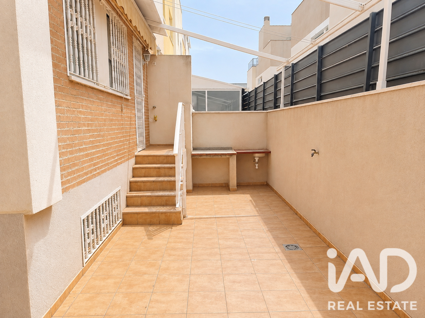 Townhouse in Santa Pola, Alicante, Spain 3 bedrooms, 228 sq.m. No. 194413