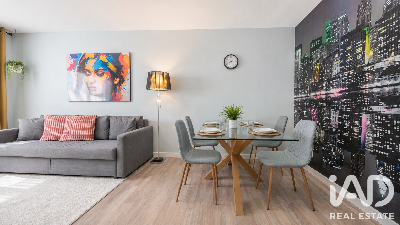 Appartamento a Malaga, Spagna 3 camere da letto, 101 mq. N° 194415