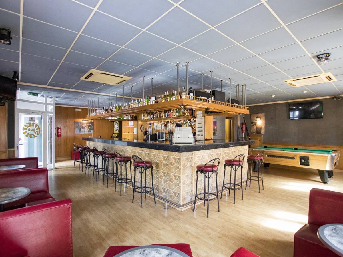 Cafe / restaurant in Es Castell, Menorca, Spain 134 sq.m. No. 65566