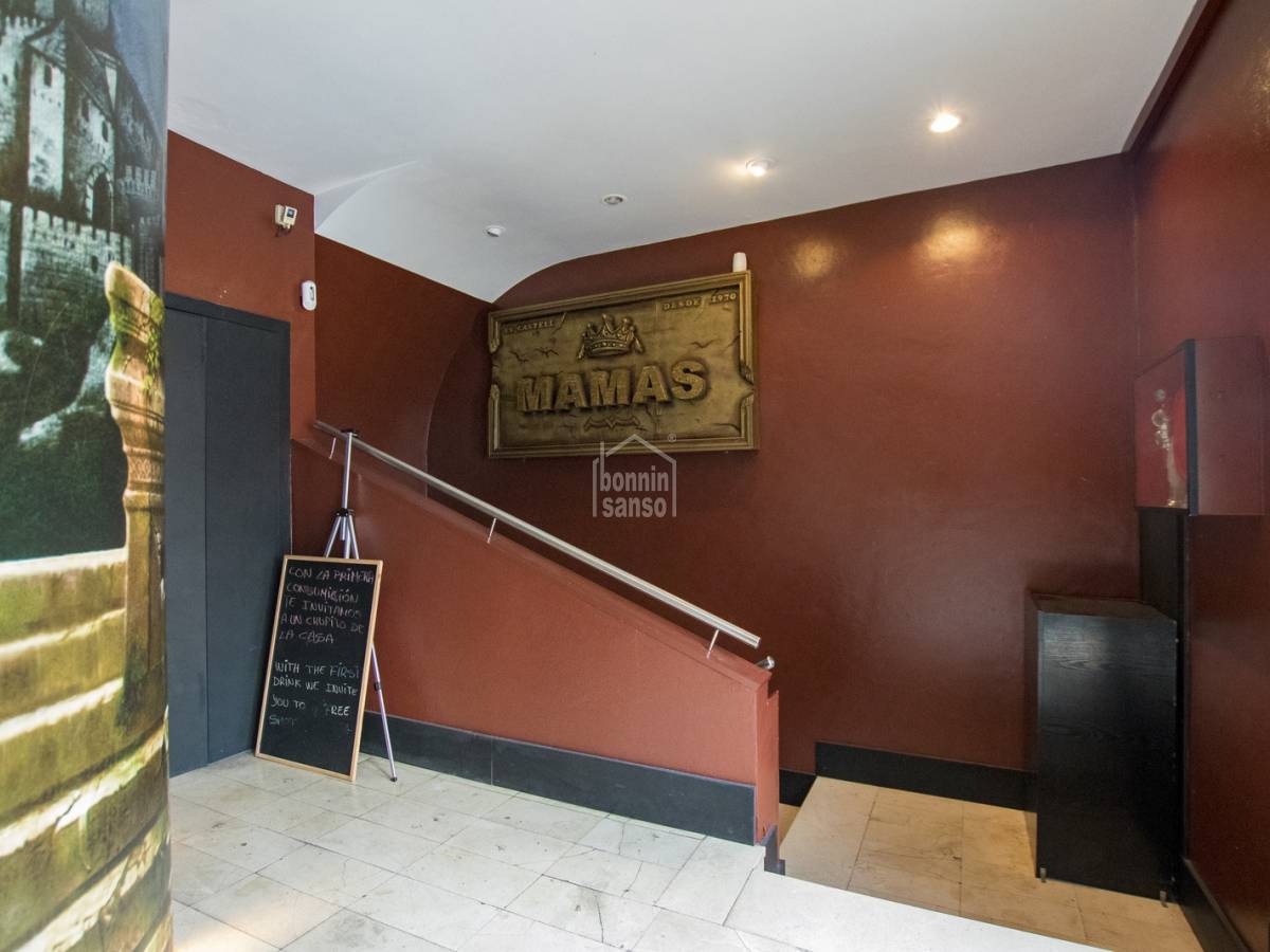 Cafe / restaurant in Es Castell, Menorca, Spain 134 sq.m. No. 65566