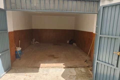 Garage à Ecija, Seville, Espagne 28 m2 No. 187957