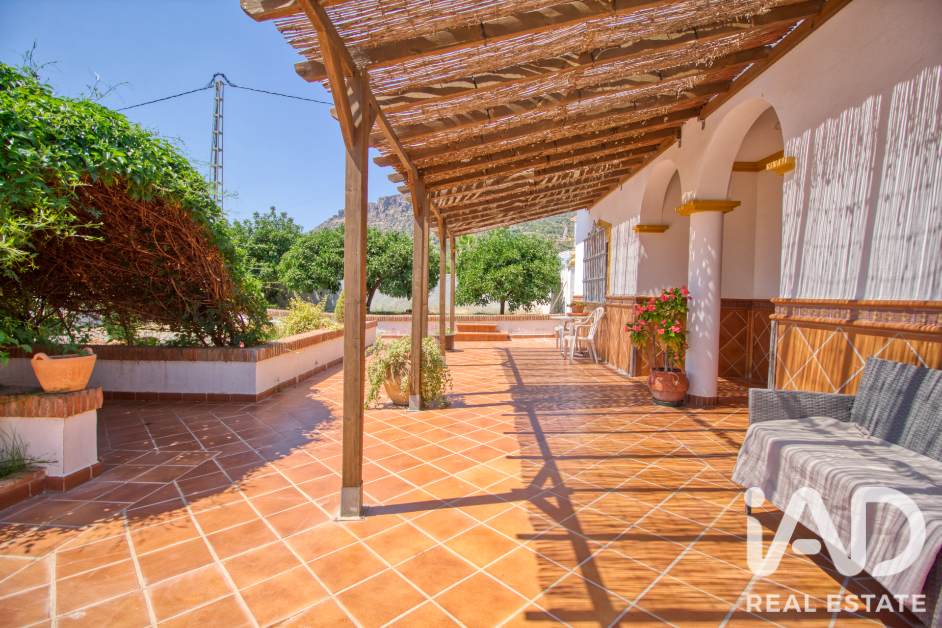 Hus i Alora, Malaga, Spanien 3 sovrum, 1458 kvm. Nr. 187956