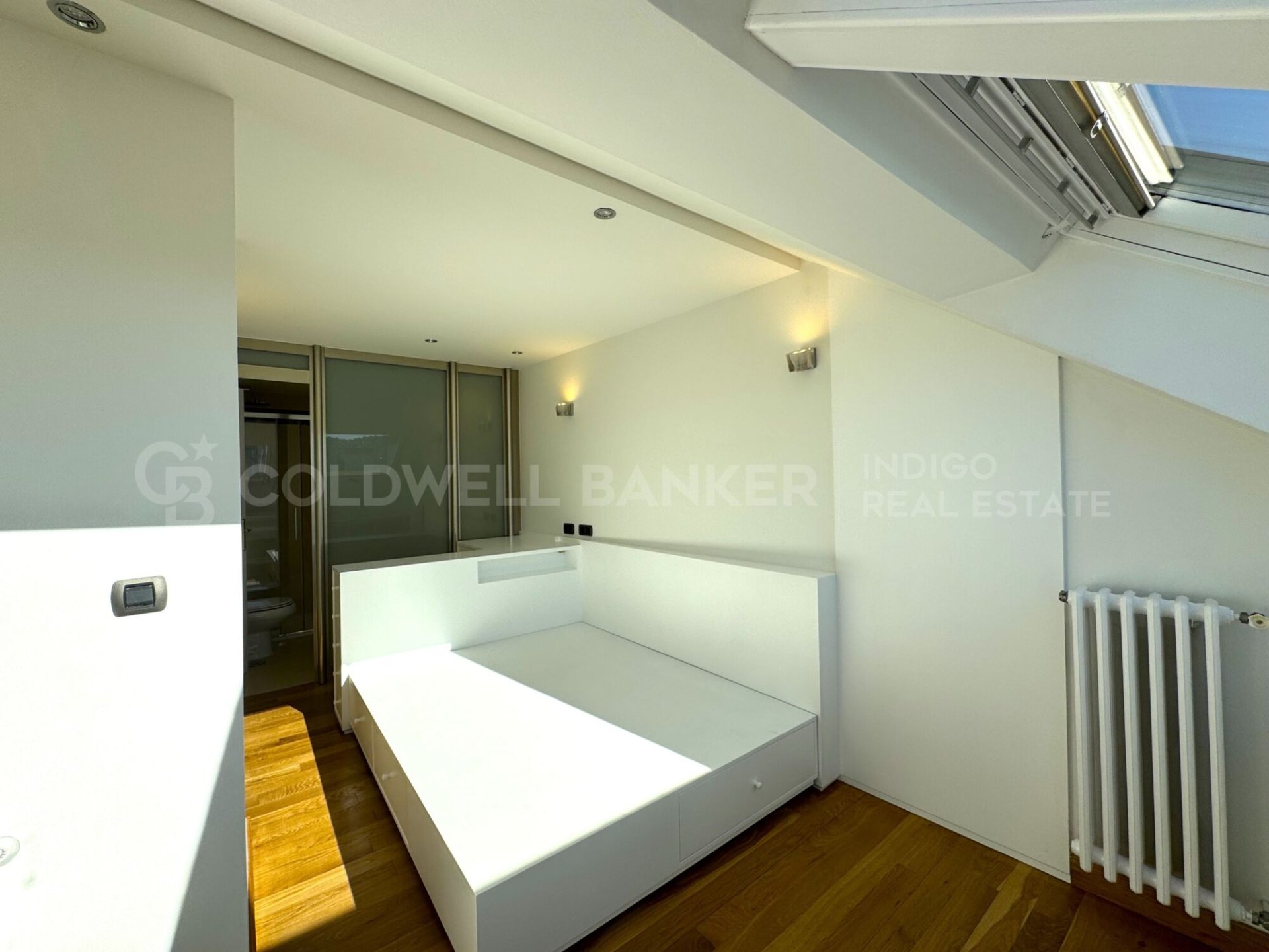 Dúplex en Vigo, Pontevedra, España 1 dormitorio, 115 m2 No. 178493