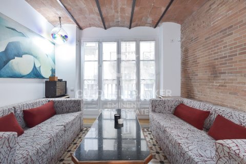 Apartament w Barcelona, Hiszpania 4 sypialnie, 164 mkw. nr 157187