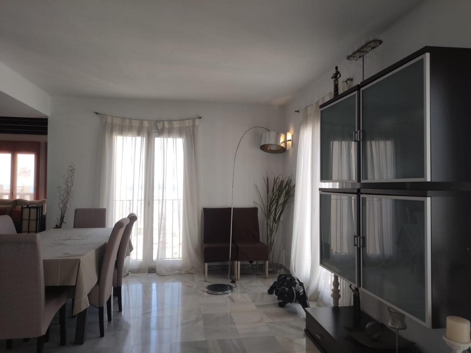 Takvåning i Torrevieja, Alicante, Spanien 3 sovrum, 155 kvm. Nr. 165173