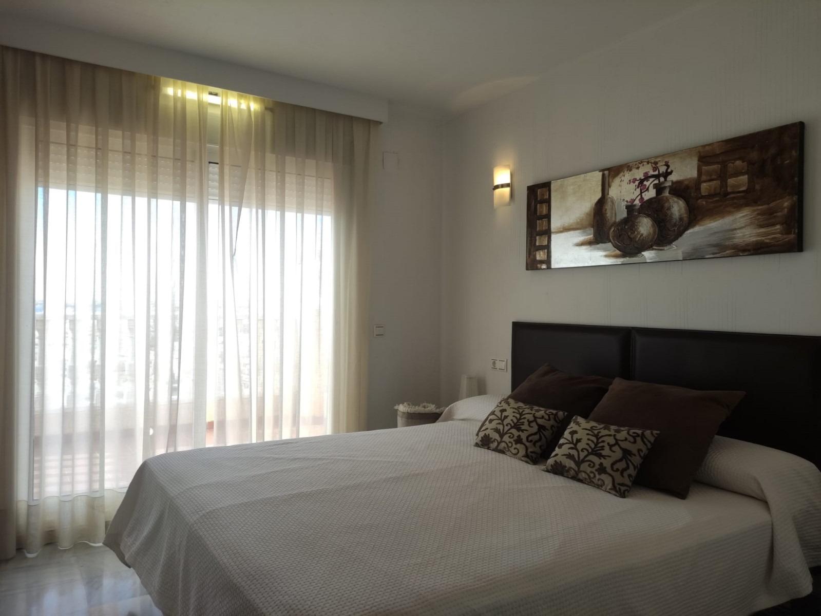 Takvåning i Torrevieja, Alicante, Spanien 3 sovrum, 155 kvm. Nr. 165173