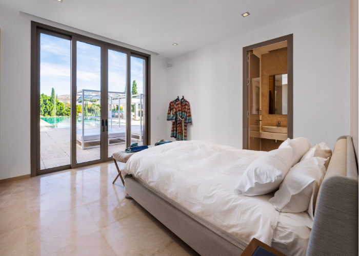 Villa i Benahavis, Malaga, Spanien 6 sovrum, 680 kvm. Nr. 87690