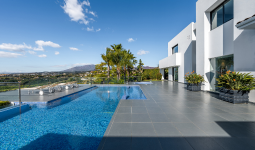 Villa in Benahavis, Malaga, Spanien 5 Schlafzimmer, 595 m2 Nr. 87151
