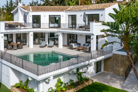 Huvila Estepona, Malaga, Espanja 5 makuuhuonetta, 352 m2 No. 87150