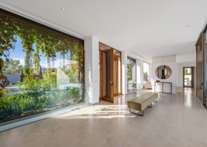 Villa i Benahavis, Malaga, Spanien 6 sovrum, 680 kvm. Nr. 87690