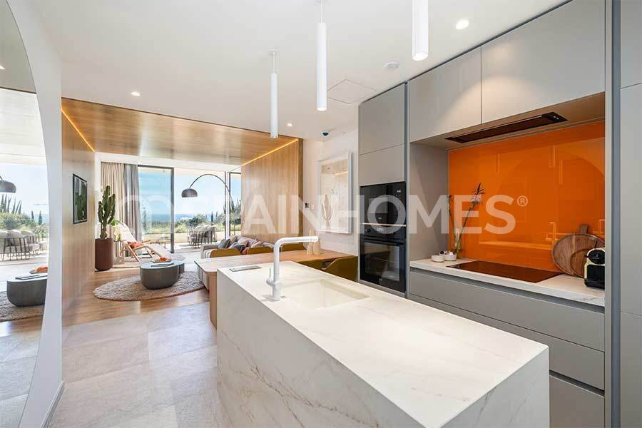 Kattohuoneisto Fuengirola, Malaga, Espanja 2 makuuhuonetta, 116 m2 No. 54070