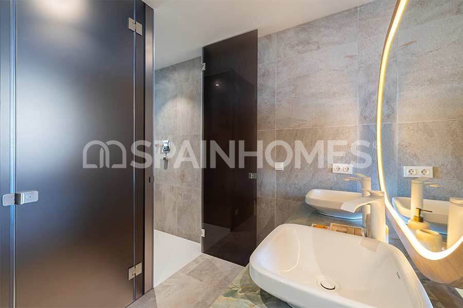 Kattohuoneisto Fuengirola, Malaga, Espanja 2 makuuhuonetta, 116 m2 No. 54070