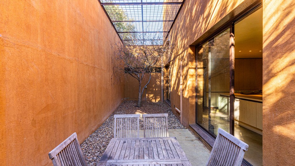 Villa i Las Rozas de Madrid, Madrid, Spanien 12 sovrum, 950 kvm. Nr. 107774