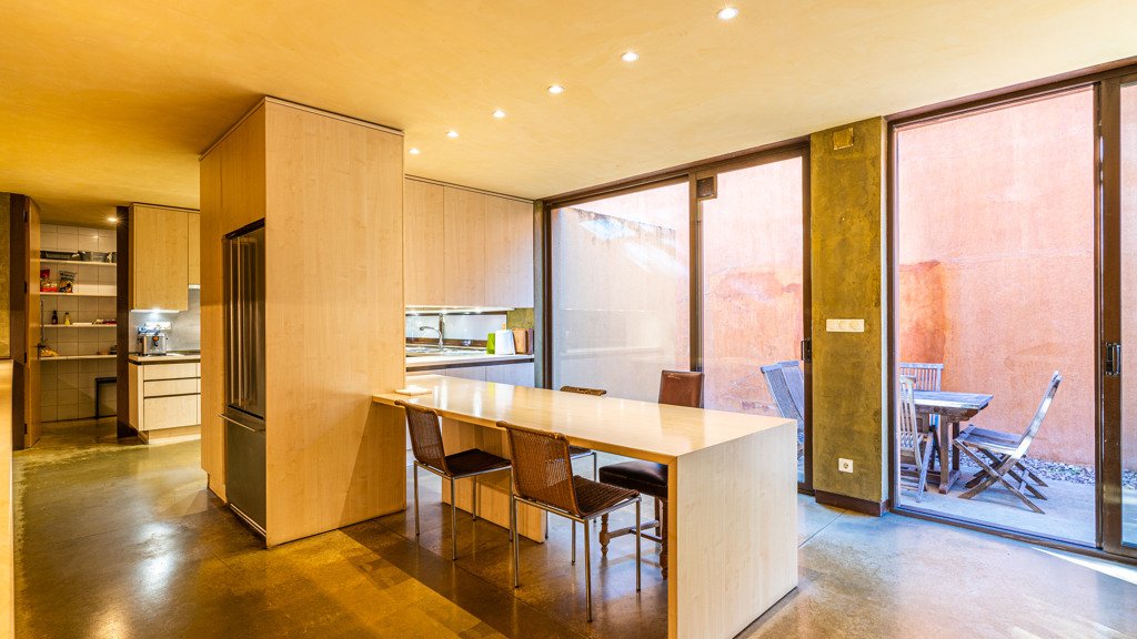 Villa i Las Rozas de Madrid, Madrid, Spanien 12 sovrum, 950 kvm. Nr. 107774