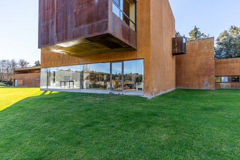 Villa à Las Rozas de Madrid, Madrid, Espagne 12 chambres, 950 m2 No. 107774