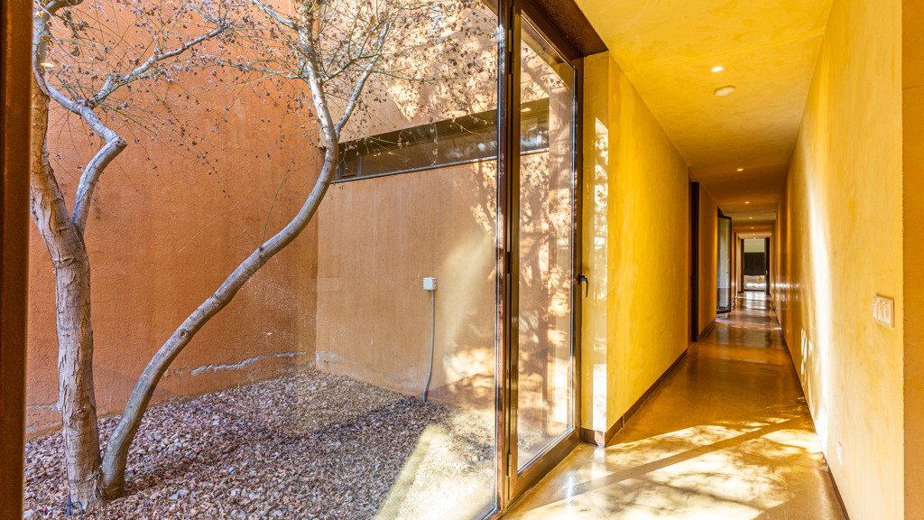 Villa i Las Rozas de Madrid, Madrid, Spanien 12 sovrum, 950 kvm. Nr. 107774