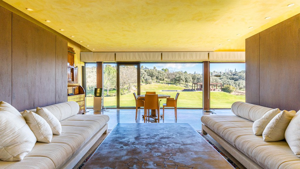 Villa i Las Rozas de Madrid, Madrid, Spanien 12 sovrum, 950 kvm. Nr. 107774
