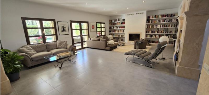 Villa in Nova Santa Ponsa, Mallorca, Spanien 4 Schlafzimmer, 300 m2 Nr. 103167