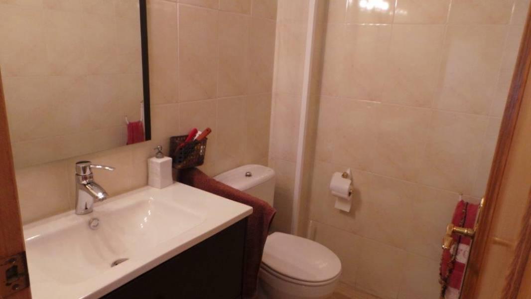 Casa a Badalona, Barcelona, Spagna 3 camere da letto, 314 mq. N° 22943
