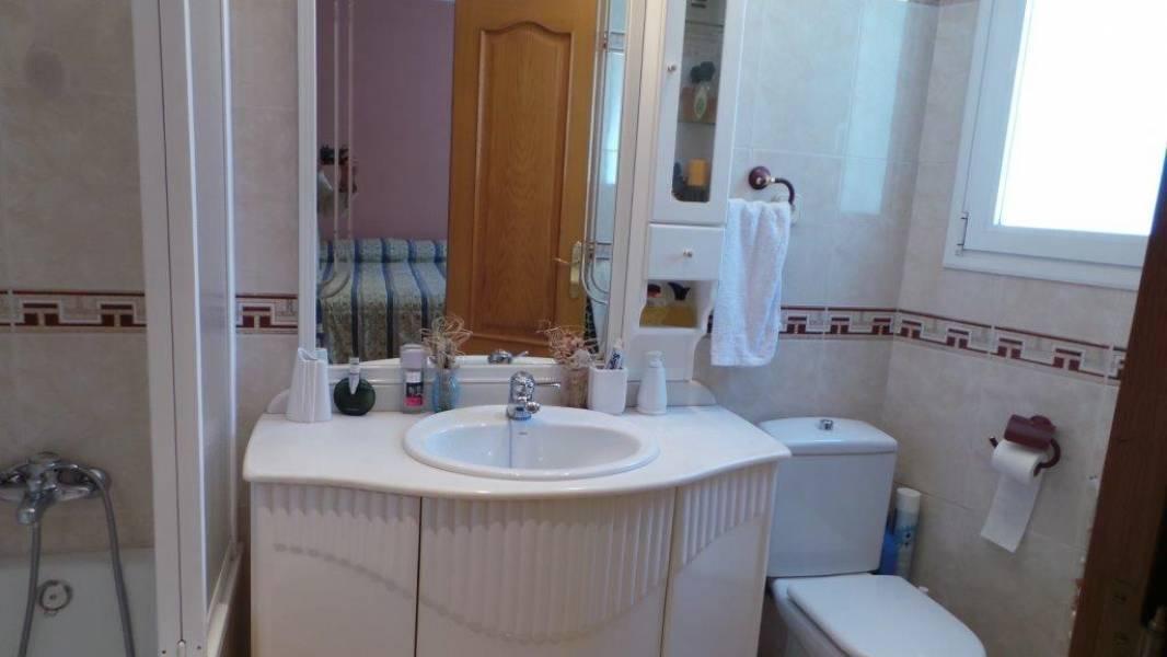 Casa a Badalona, Barcelona, Spagna 3 camere da letto, 314 mq. N° 22943