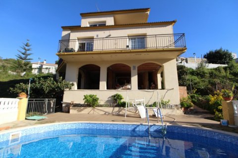Сasa en Calafell, Tarragona, España 5 dormitorios, 275 m2 No. 21530