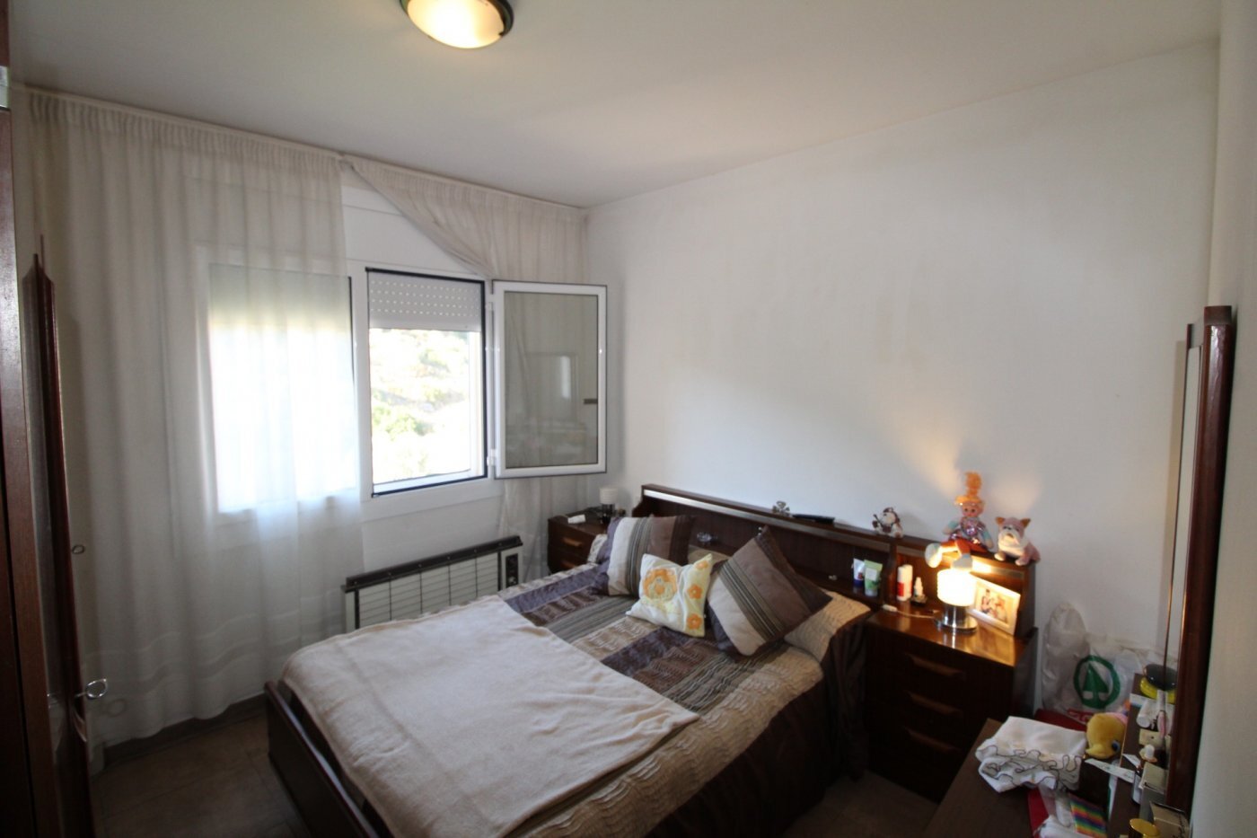 Talo Calafell, Tarragona, Espanja 5 makuuhuonetta, 275 m2 No. 21530