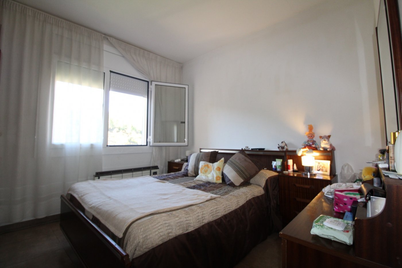 Talo Calafell, Tarragona, Espanja 5 makuuhuonetta, 275 m2 No. 21530
