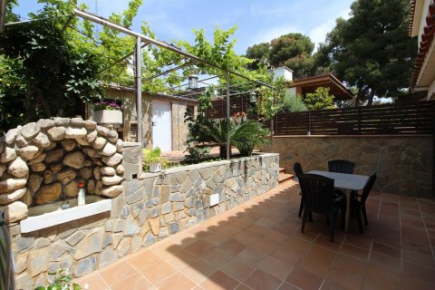 Сasa en Calafell, Tarragona, España 4 dormitorios, 205 m2 No. 21599