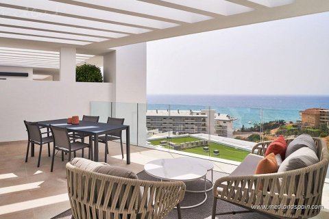 Apartment à Fuengirola, Malaga, Espagne 2 chambres, 101 m2 No. 104800
