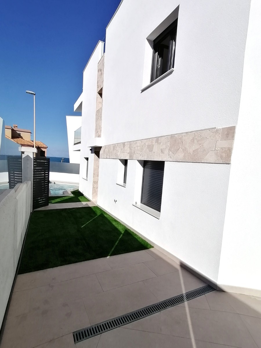 Willa w Torrevieja, Alicante, Hiszpania 3 sypialnie, 175 mkw. nr 96670
