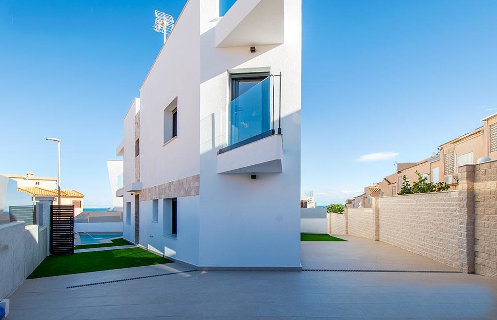 Willa w Torrevieja, Alicante, Hiszpania 3 sypialnie, 175 mkw. nr 96670