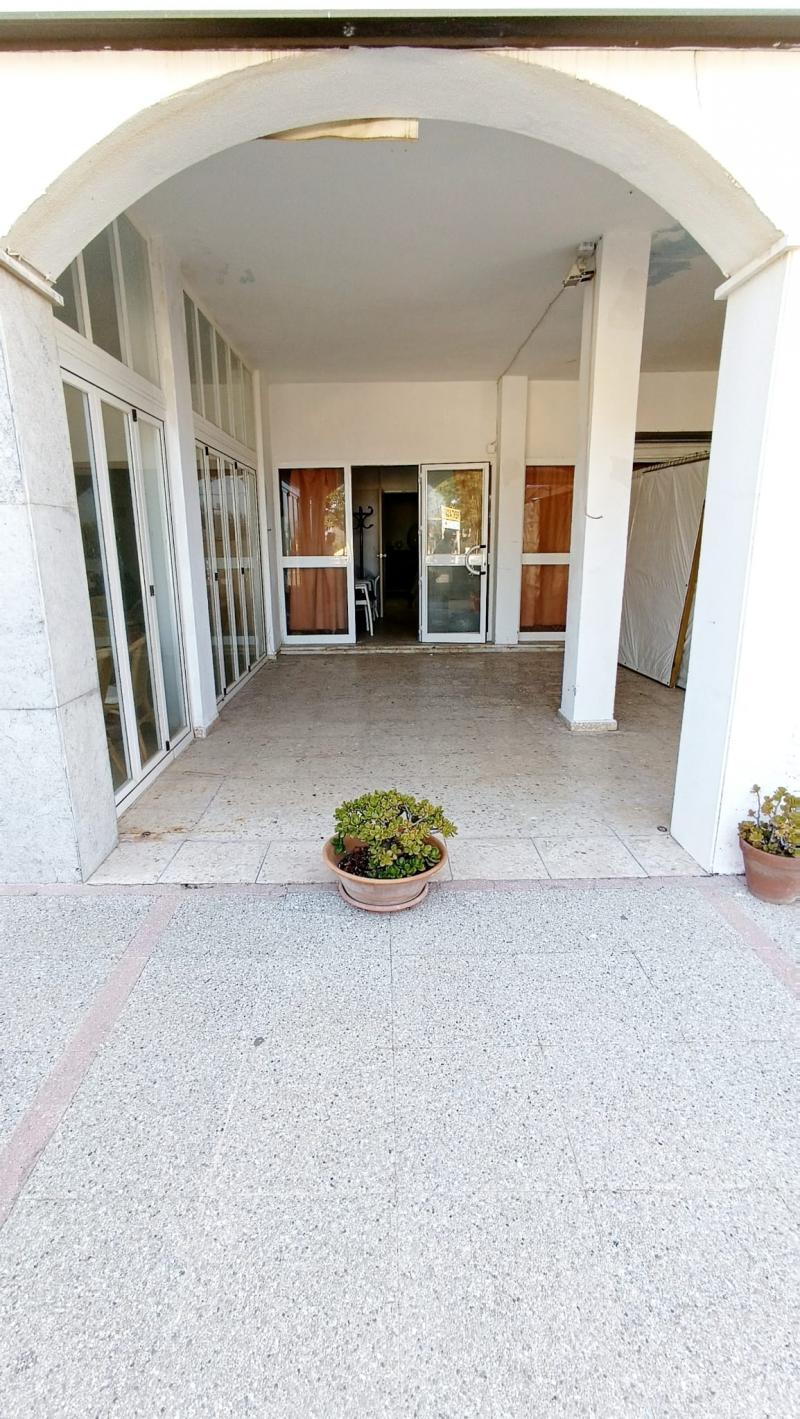 Proprietà commerciale a Peguera, Mallorca, Spagna 70 mq. N° 103205