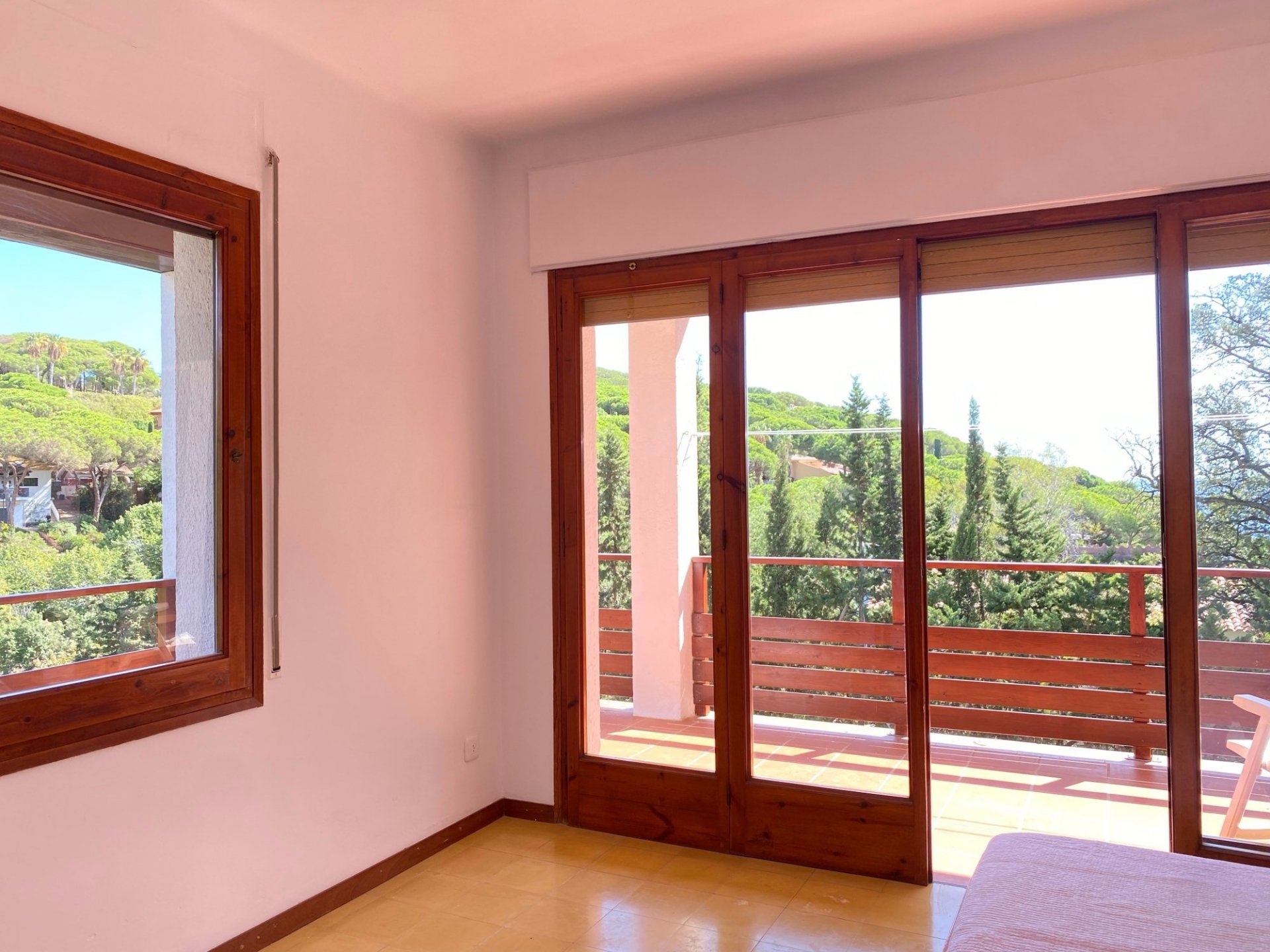 Casa a Lloret de Mar, Girona, Spagna 5 camere da letto, 235 mq. N° 87350