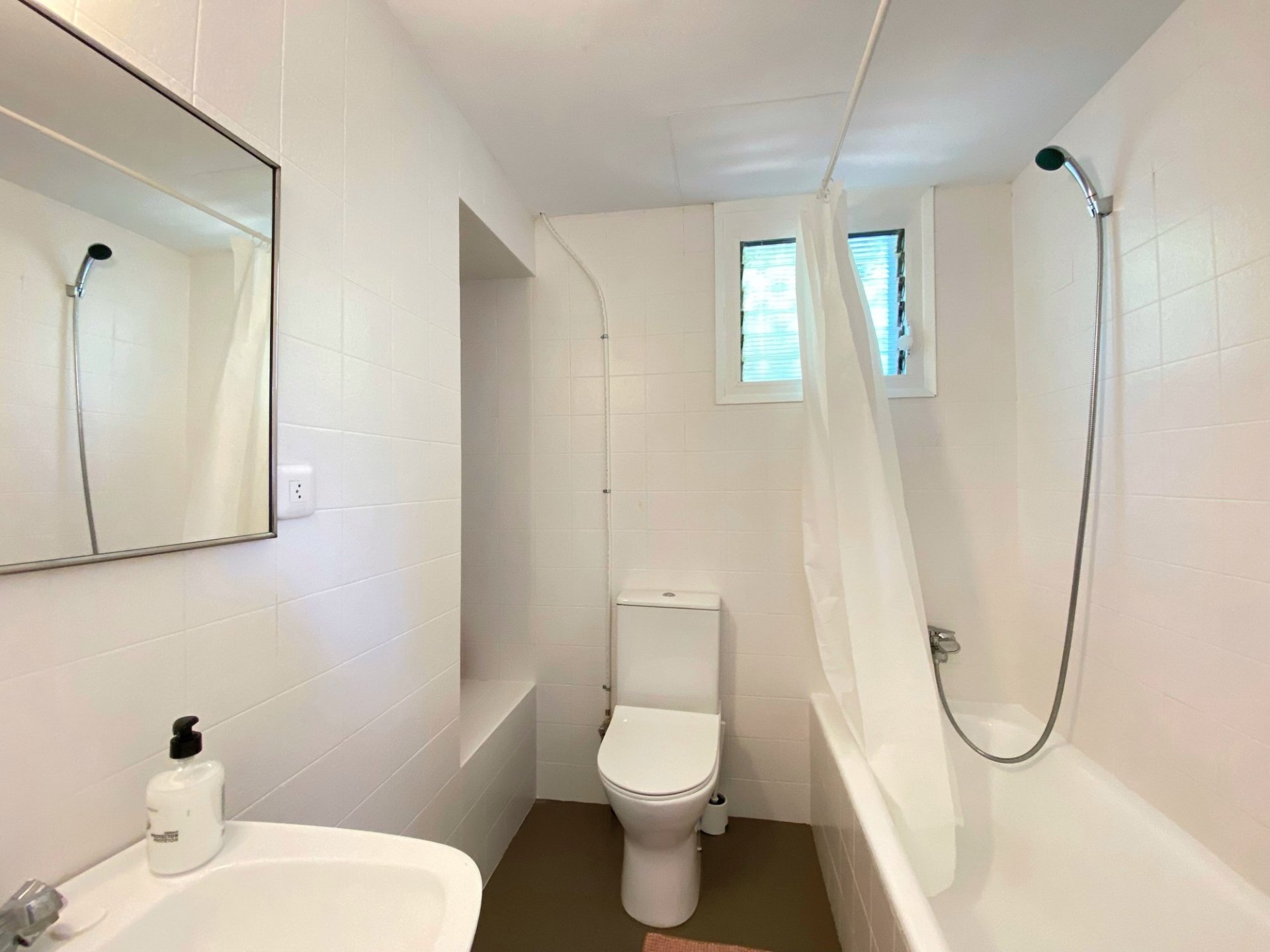 Casa a Lloret de Mar, Girona, Spagna 5 camere da letto, 235 mq. N° 87350