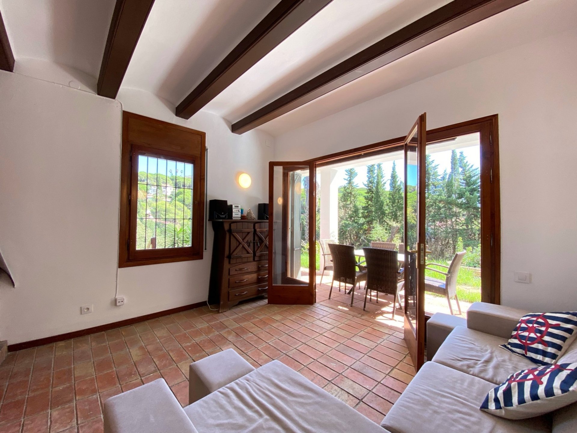 Casa a Lloret de Mar, Girona, Spagna 5 camere da letto, 235 mq. N° 87350