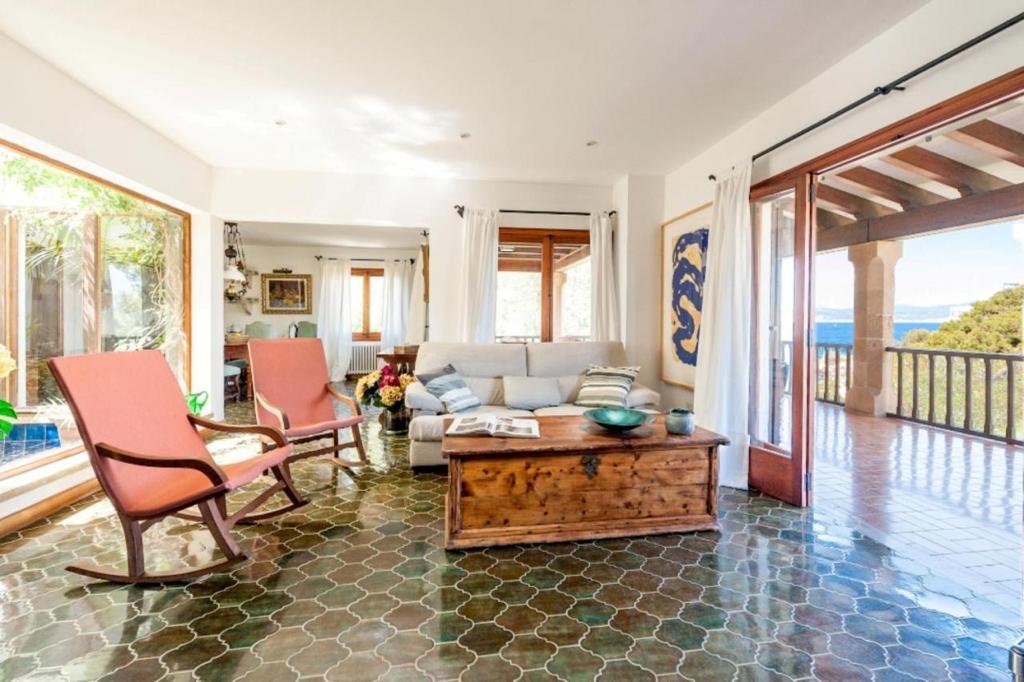 Villa en Cala Blava, Mallorca, España 5 dormitorios, 555 m2 No. 100955