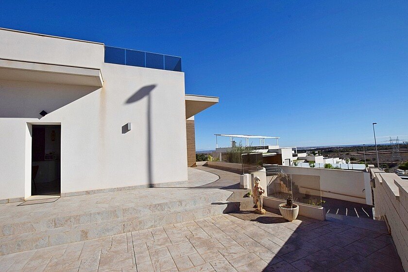 Villa i San Miguel de Salinas, Alicante, Spanien 3 sovrum, 250 kvm. Nr. 111263