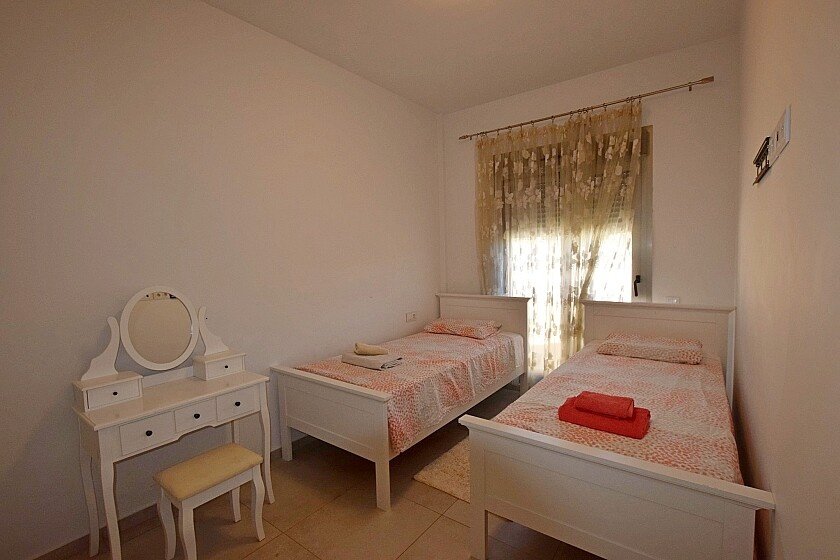 Villa i San Miguel de Salinas, Alicante, Spanien 3 sovrum, 250 kvm. Nr. 111263