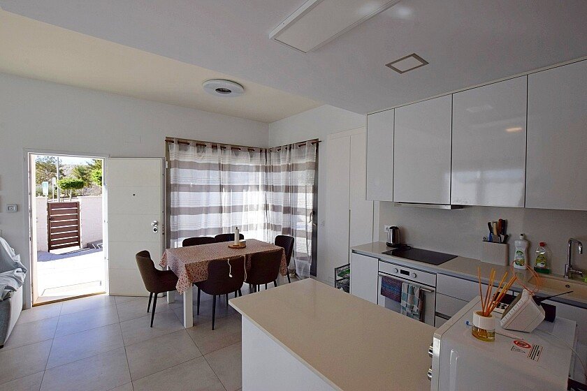 Villa i San Miguel de Salinas, Alicante, Spanien 3 sovrum, 250 kvm. Nr. 111263