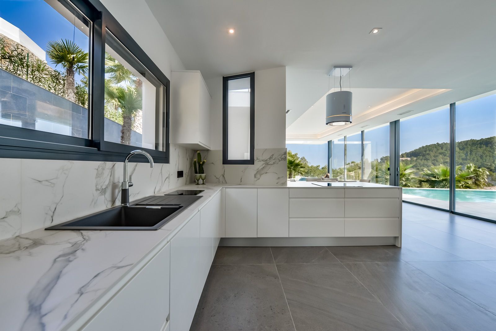 Villa à Javea, Alicante, Espagne 3 chambres, 374 m2 No. 95768