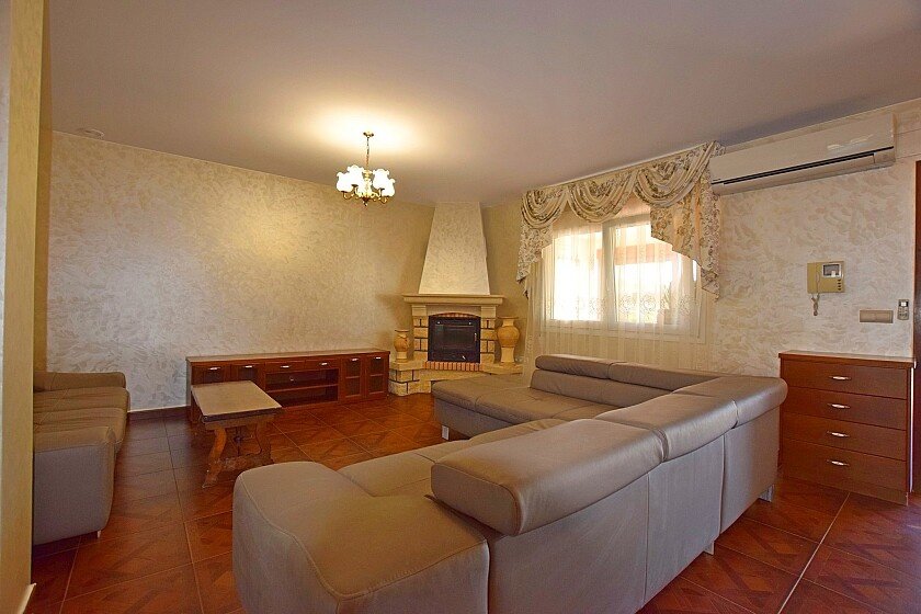 Villa i Alicante, Spanien 6 sovrum, 220 kvm. Nr. 103670